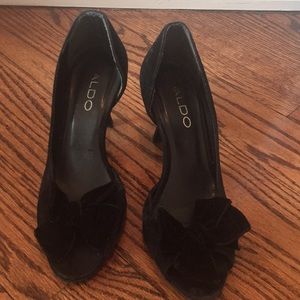 Size 6 aldo heels